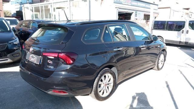 FIAT - Tipo - 1.6 Mjt 4p. Easy