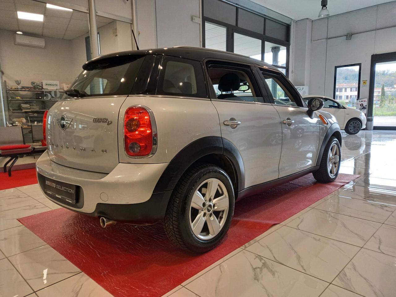 Mini Cooper D Countryman Mini 2.0 Cooper D Business Countryman Automatica