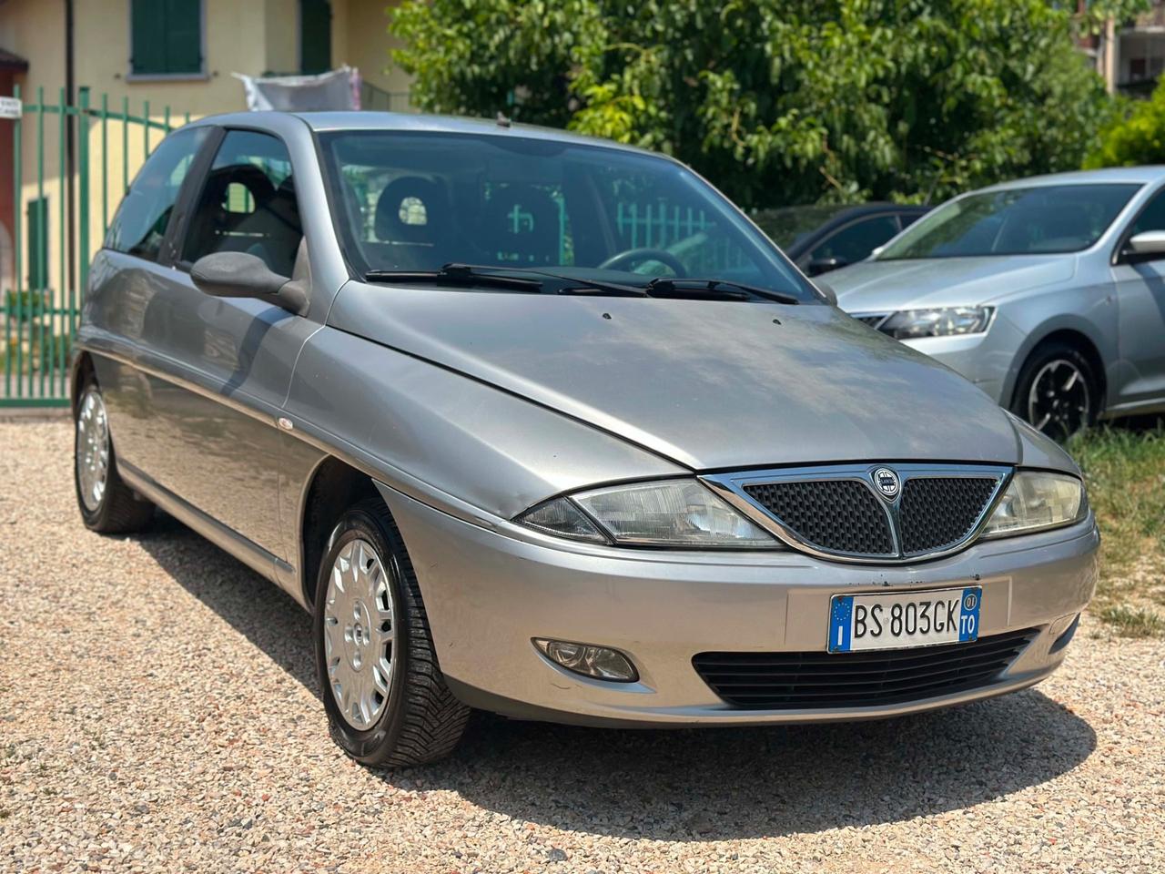 Lancia YPSILON 1.2 KMCERT NEOPAT