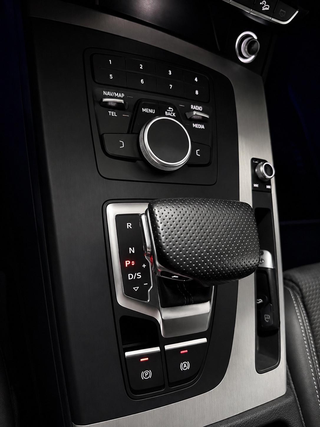 Audi Q5 40 TDI quattro S tronic line plus