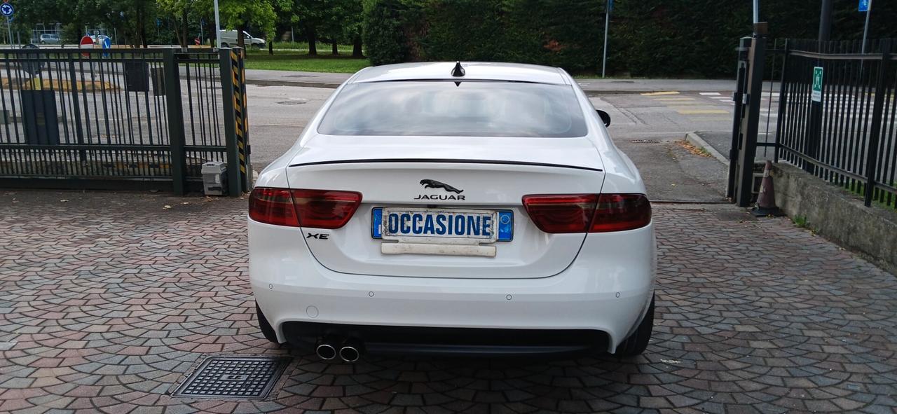 Jaguar XE 2.0 D 180 CV 4x4 AWD aut. R-Sport
