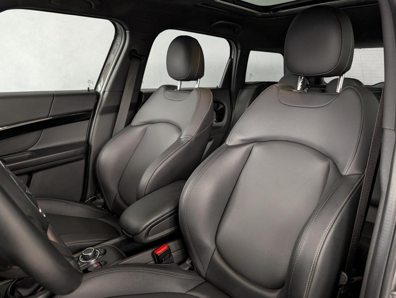 Mini 1.5 Cooper Essential