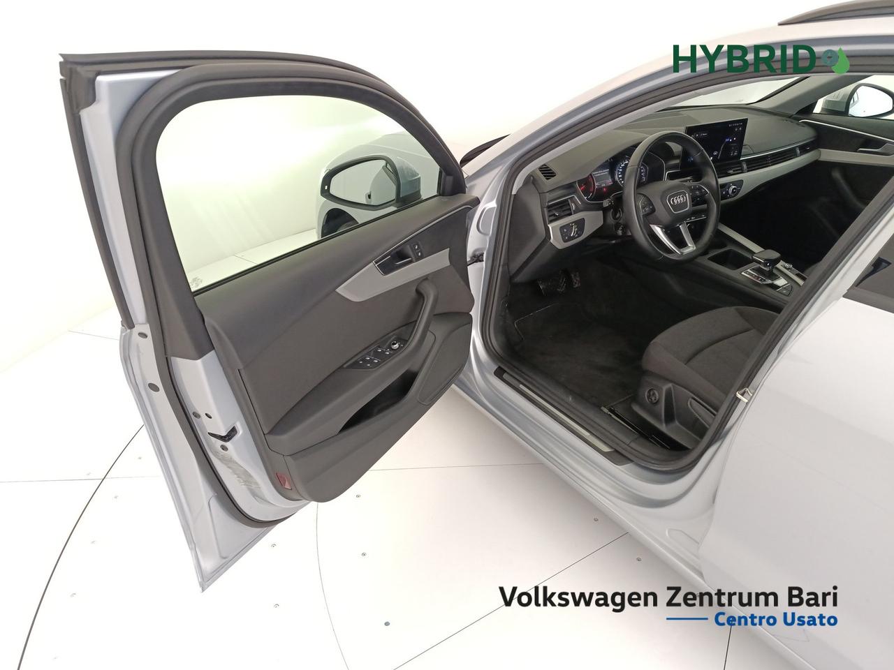 Audi A4 avant 30 2.0 tdi mhev business 136cv s-tronic