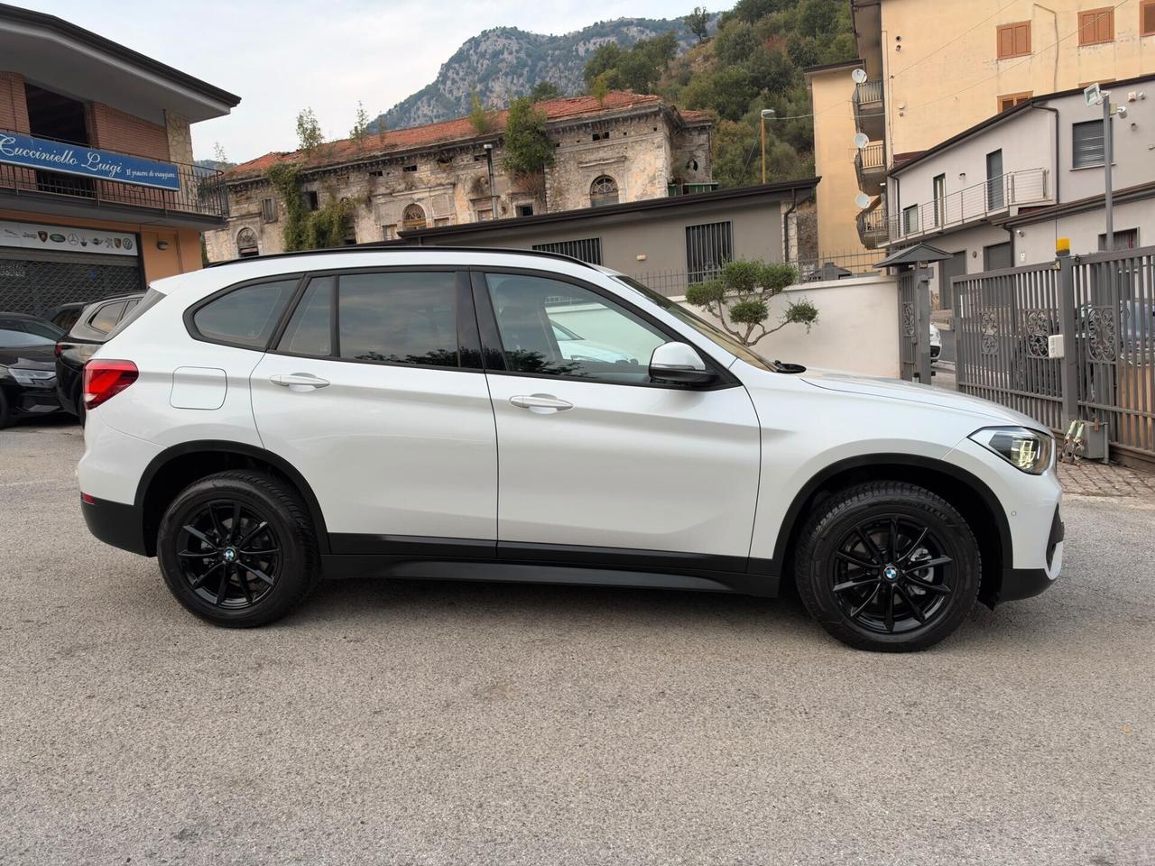 Bmw X1 sDrive16d AUTOMATIC SPORT -FULL LED- MY 22