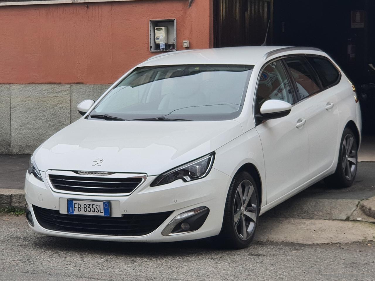 PEUGEOT 308 BlueHDi 120 S&S SW Allure