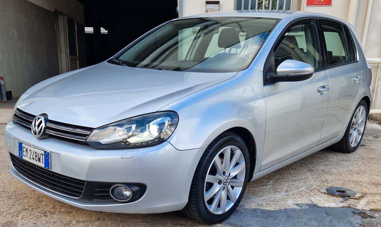 Volkswagen Golf 1.6 TDI DPF 5p. Highline