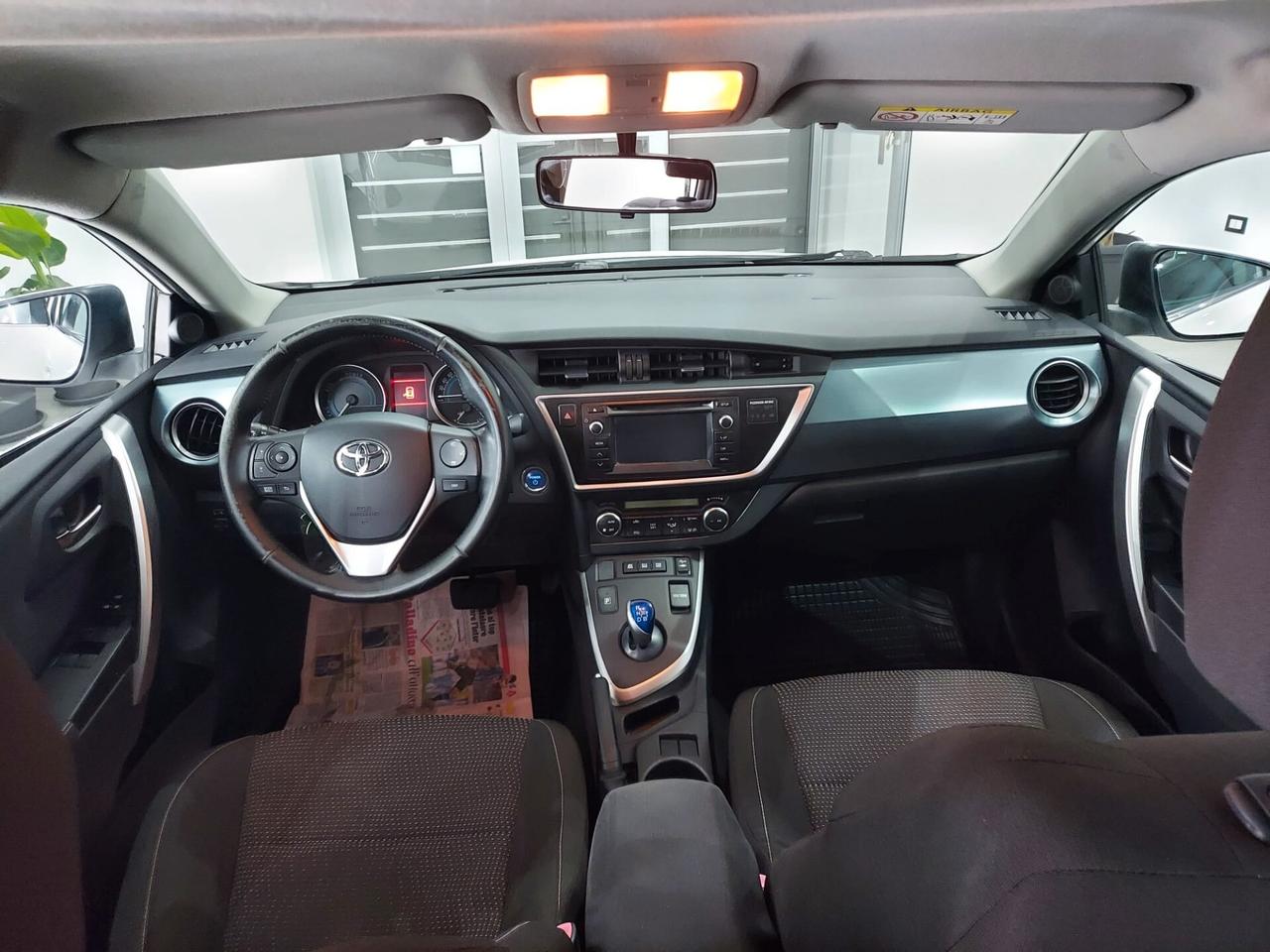 Toyota Auris 1.8 Hybrid 5 porte Lounge