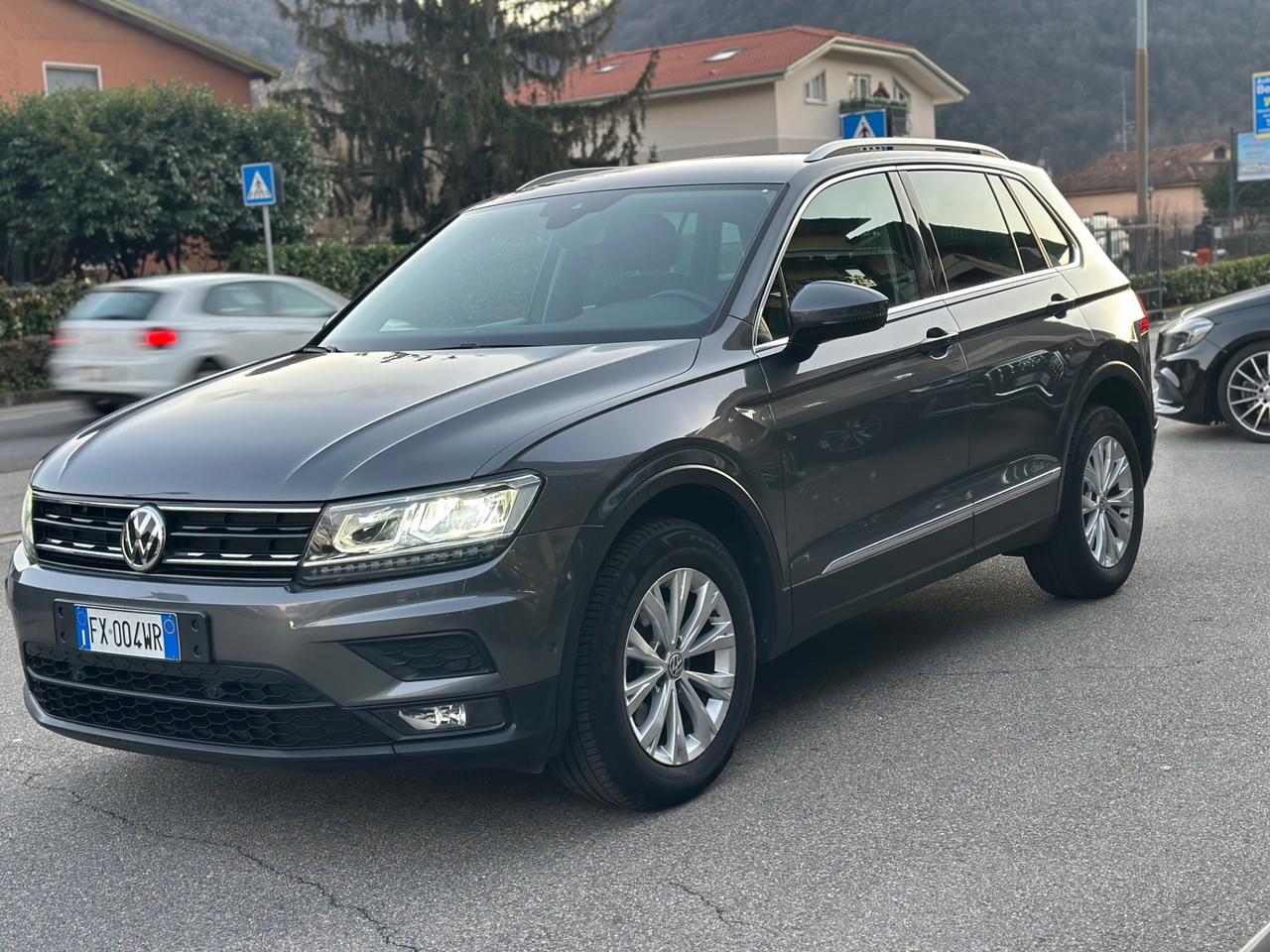 Volkswagen Tiguan 2.0 TDI SCR DSG 4MOTION Sport BMT