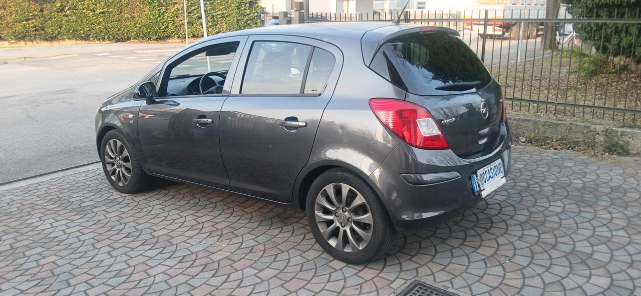 Opel Corsa 1.3 CDTI neopatentati