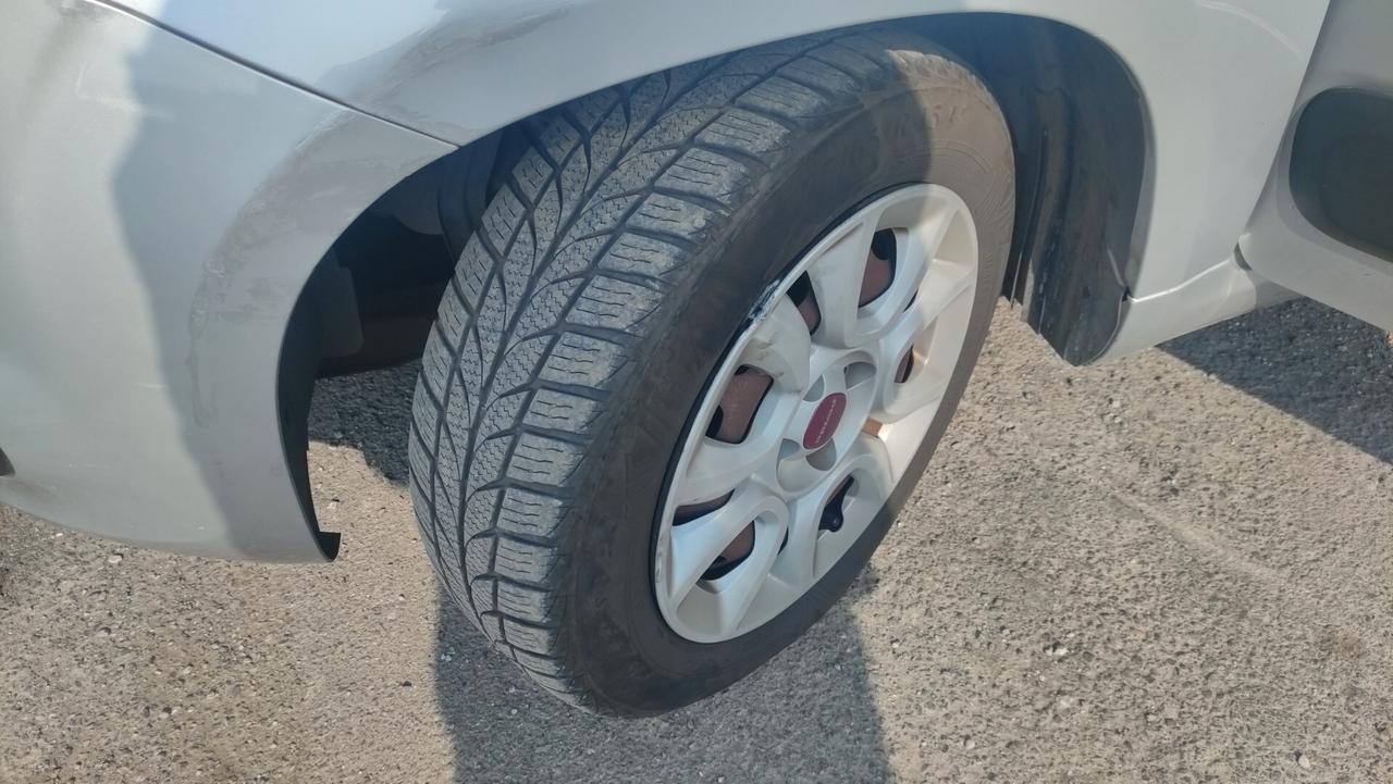 Fiat Panda 0.9 TwinAir Turbo Natural Power NEOPATENTATI - 2015