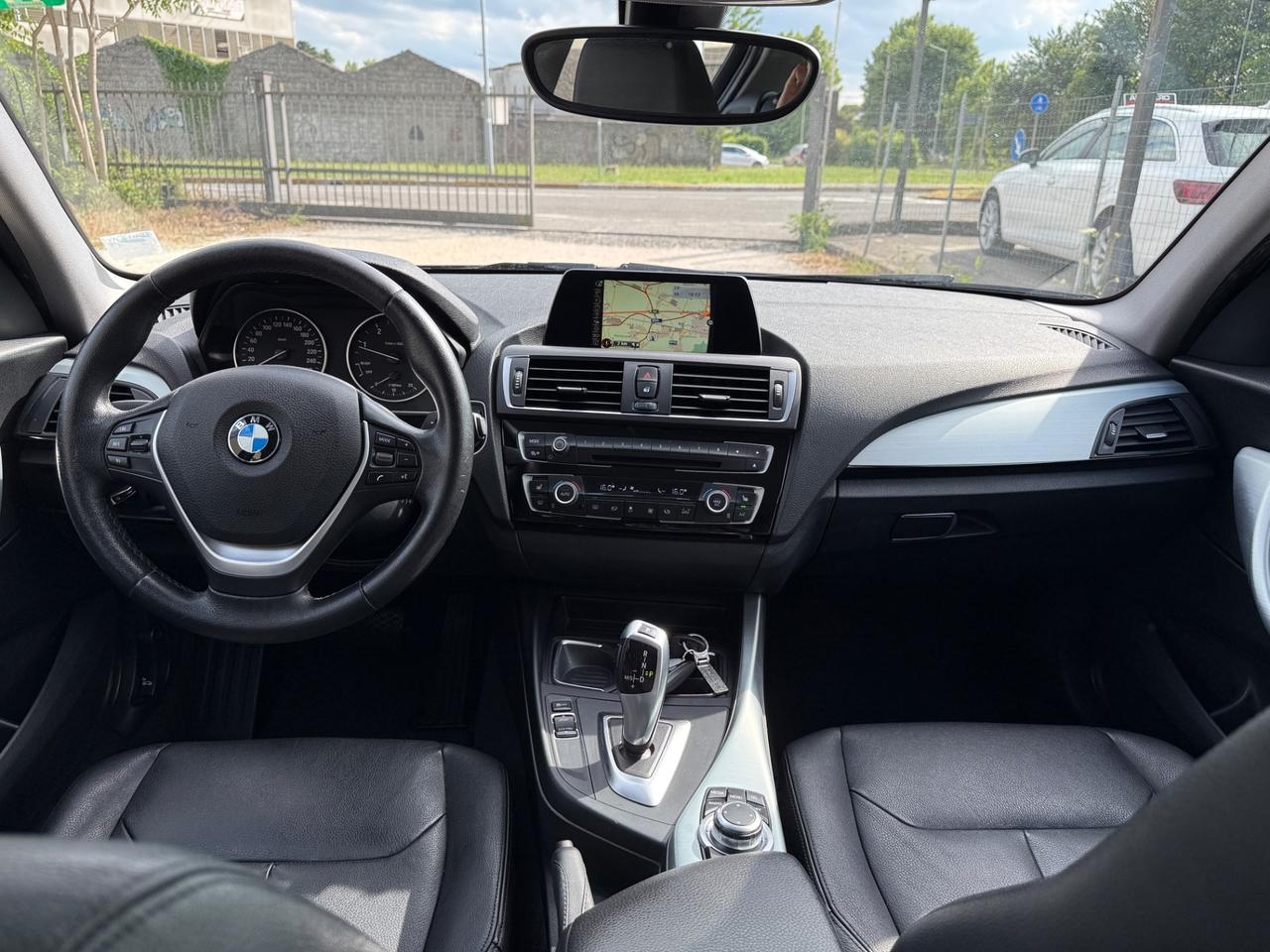 Bmw 120 120d xDrive 5p. Urban