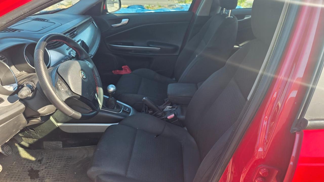 Alfa Romeo Giulietta 1.4 Turbo 120 CV GPL Distinctive