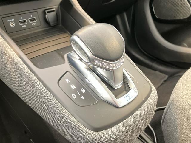 RENAULT ZOE Zen R135 Flex e-shifter my20 Batterie Noleggio