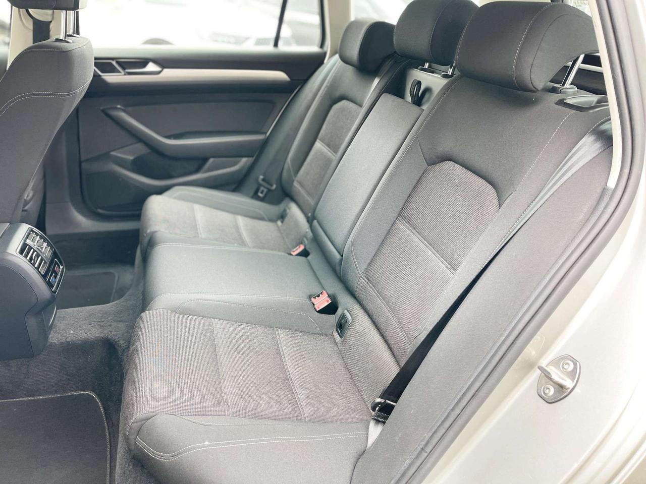 Volkswagen Passat 1.6 Diesel 120CV E6 - 2015