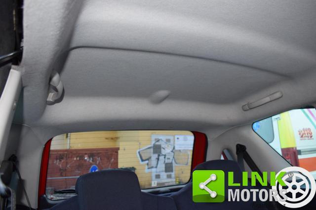 PEUGEOT 1007 1.4 Sporty 2Tronic