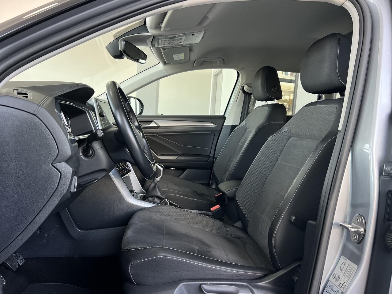 VOLKSWAGEN T- ROC STYLE - 2022