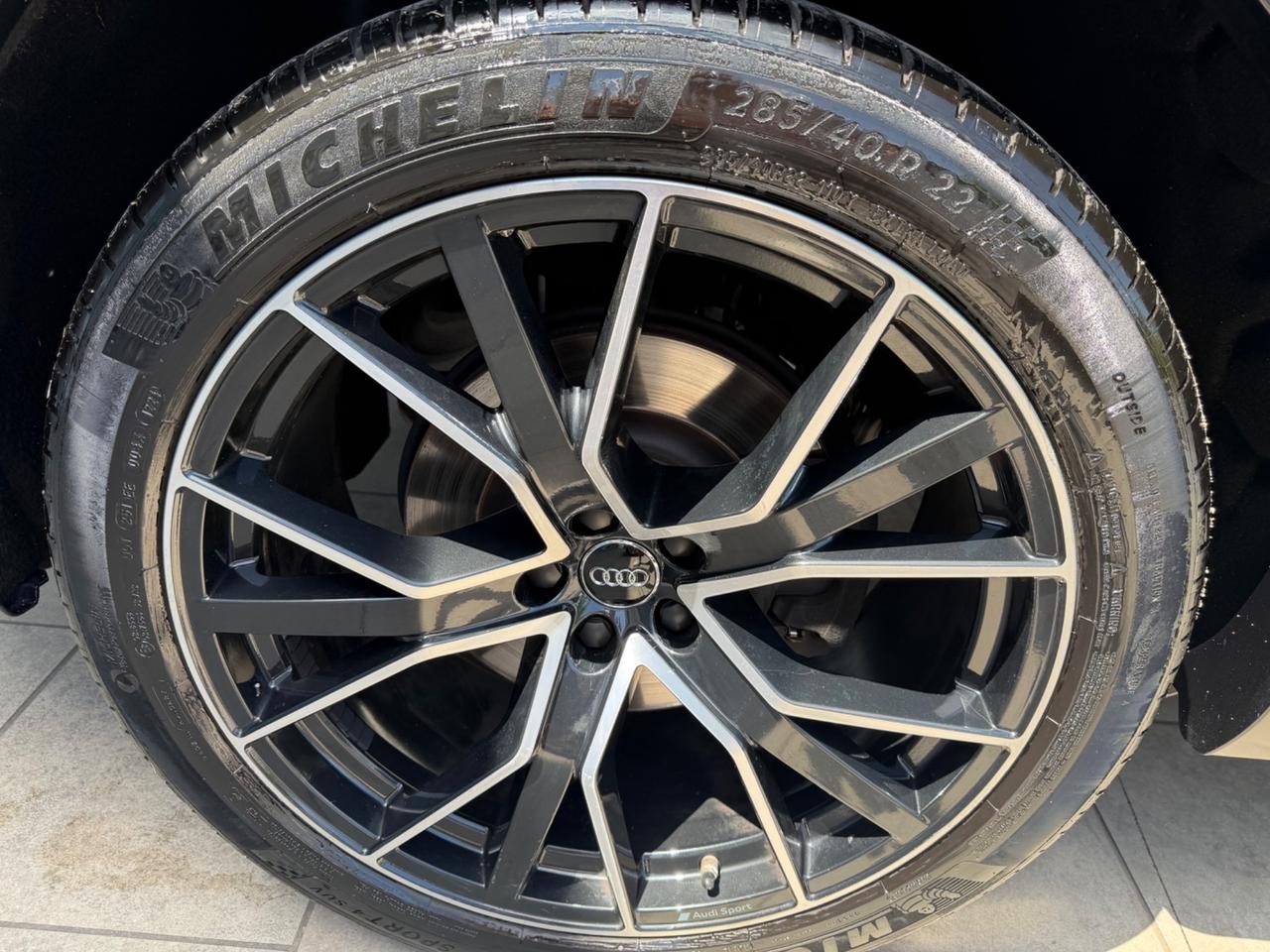 Audi Q8 50 TDI 286 CV quattro tiptronic Sport