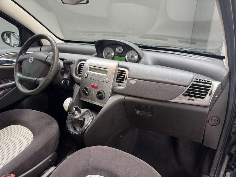 Lancia Ypsilon 1.2 8v Platino NEOPATENTATI FRIZIONE NUOVA
