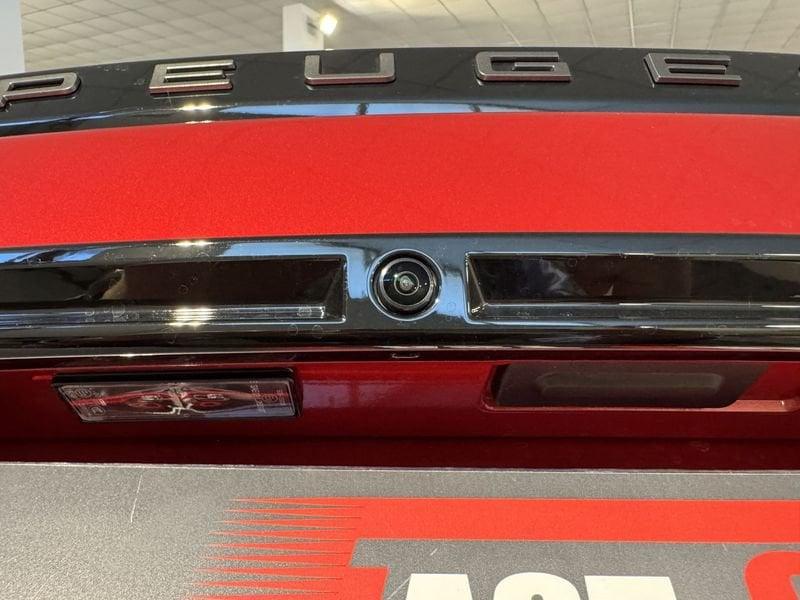 Peugeot 2008 2008 PureTech 130 S&S EAT8 Allure