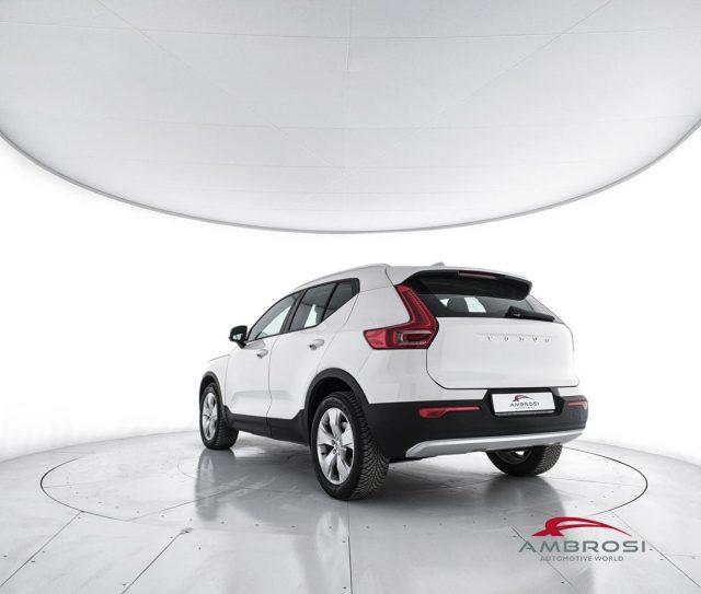 VOLVO XC40 D3 AWD Geartronic Momentum