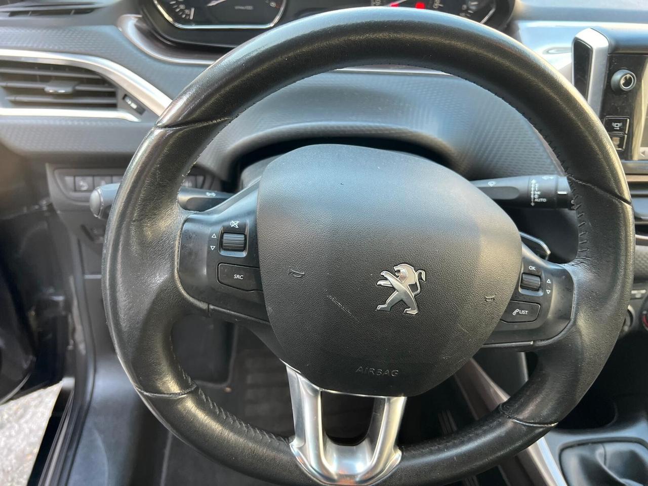 Peugeot 2008 1.6 e-HDi 92 CV Stop&Start