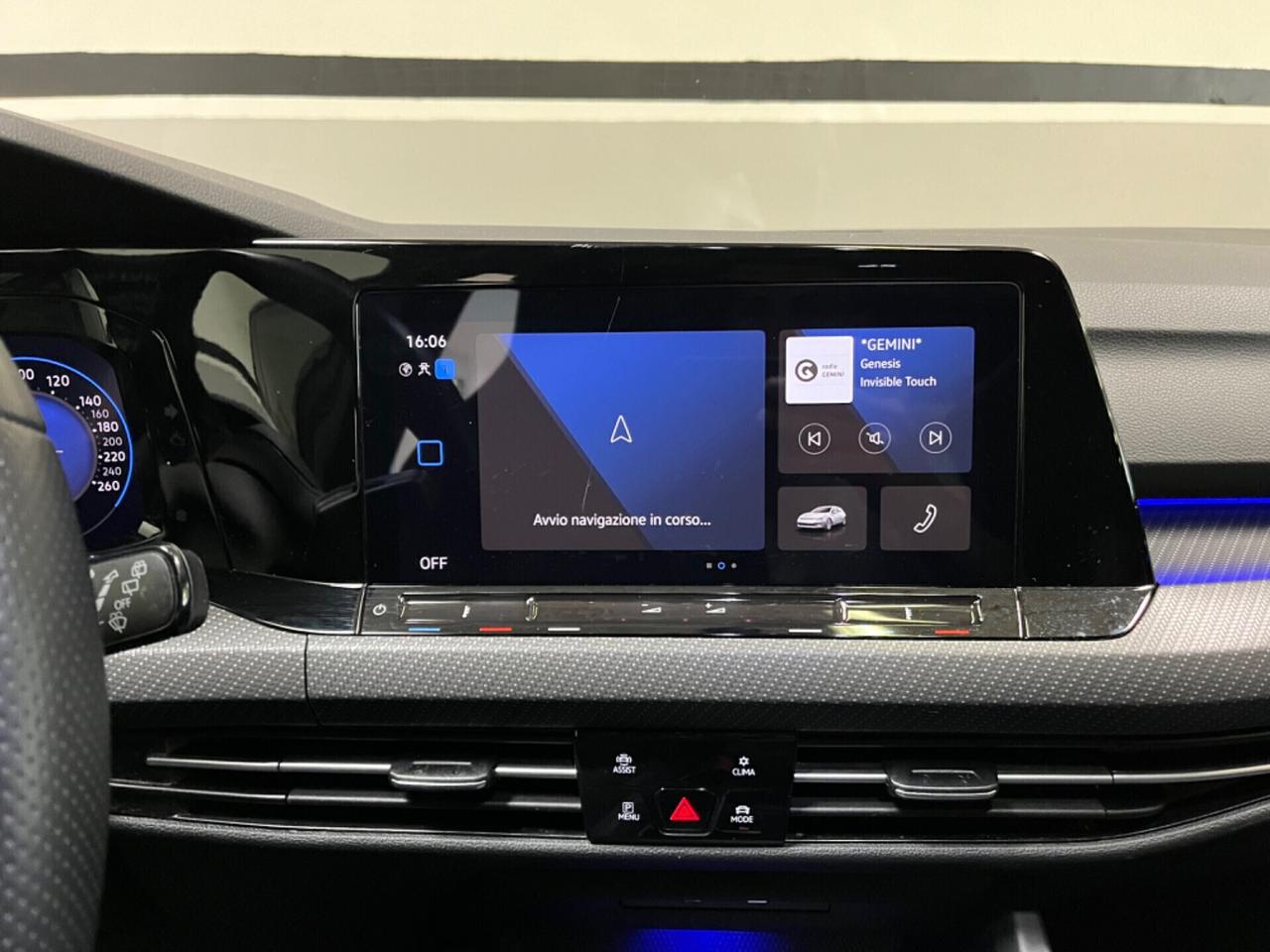 Volkswagen Golf 1.5 eTSI 130 CV DSG R-Line