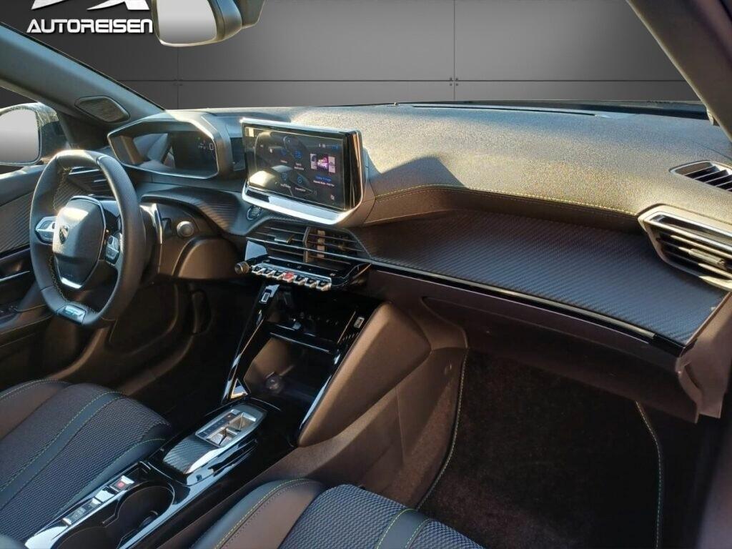 Peugeot 2008 1200 HYBRID GT 145 CV E-DCS6 KM 0