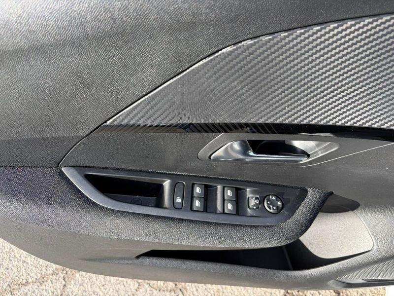 Peugeot 208 Hybrid 110 e-DCS6 Style