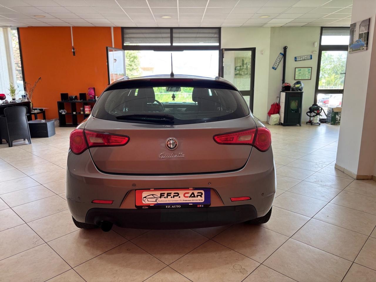 Alfa Romeo Giulietta 1.6 JTDm-2 105 CV Distinctive permute finanziamenti