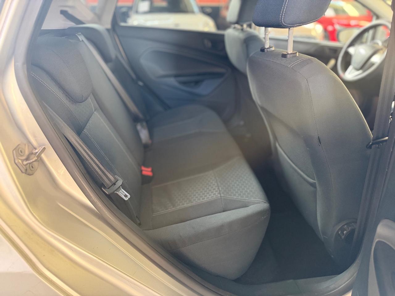 Ford Fiesta 1.2 82 CV 5 porte Titanium NEOPATENTATI