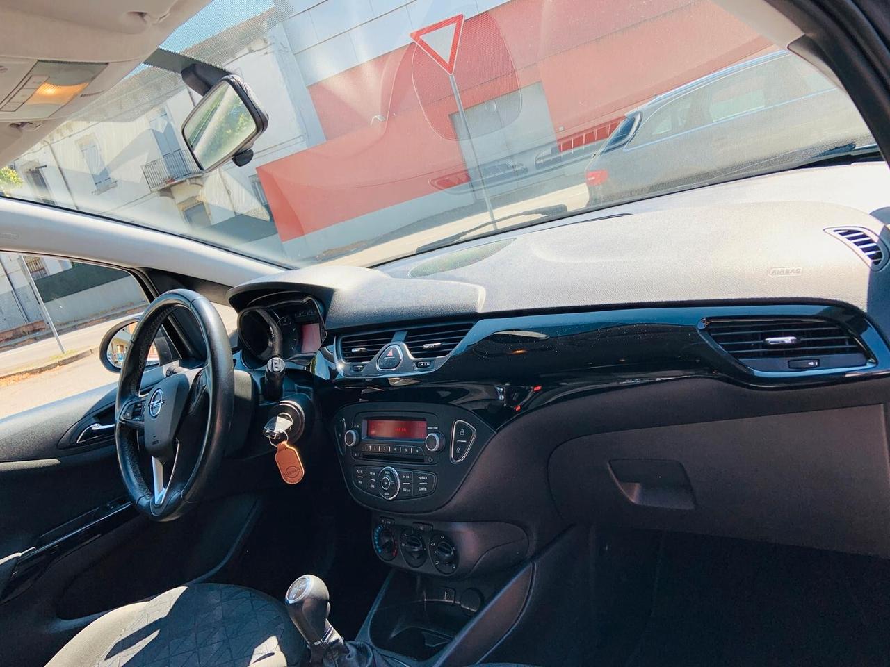 Opel Corsa 1.2 5 porte Innovation