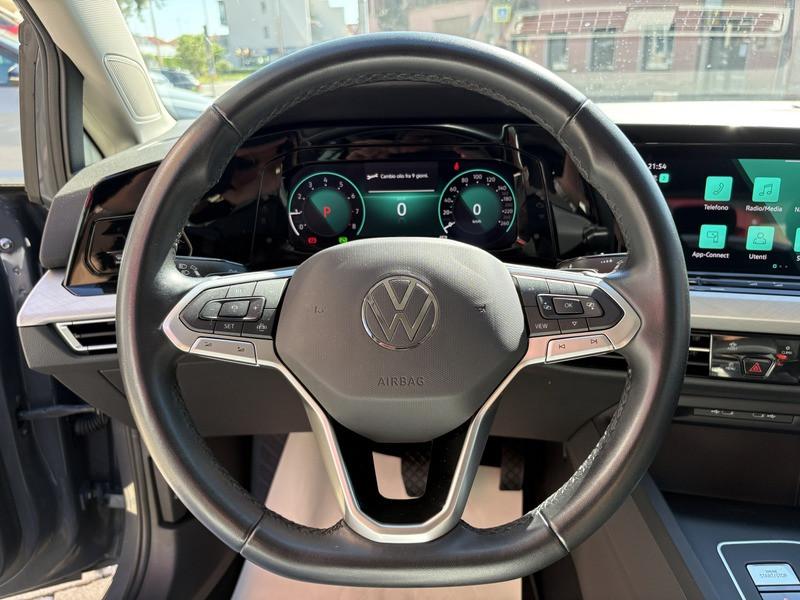 Volkswagen Golf 1.0 etsi evo Life 110cv dsg LED-APP CONNECT-16"