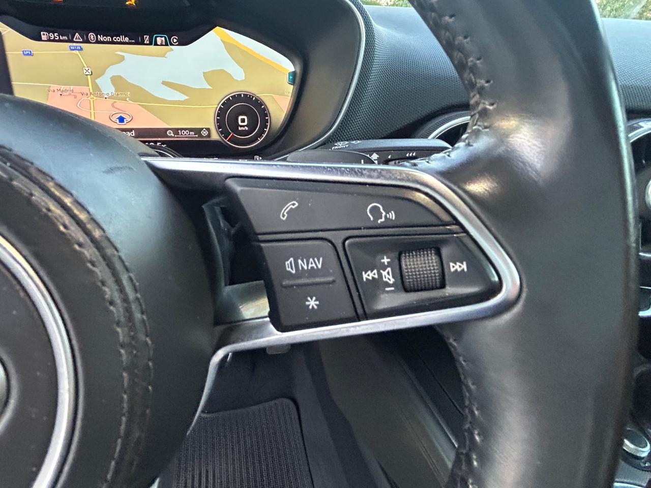Audi TT TTS Coupé 2.0 TFSI 310 CV quattro S tronic