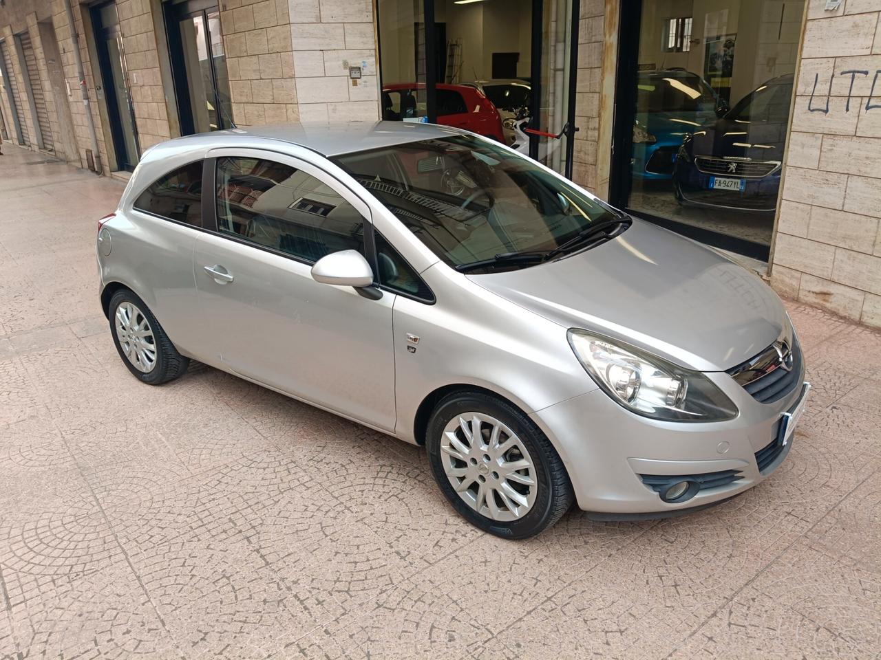 OPEL CORSA 1.2 GPL CASA MADRE -NEOPATENTATI-Euro3990