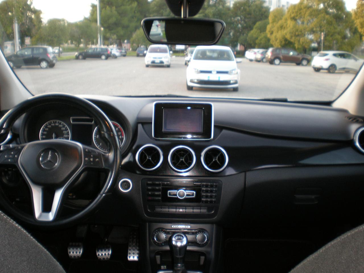 Mercedes classe B 1.5 td 110 cv, da vetrina