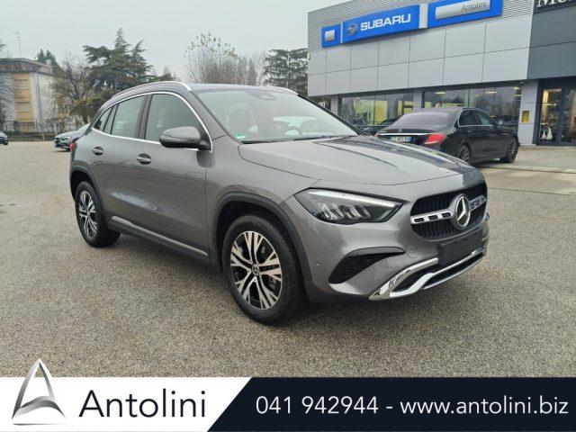 MERCEDES-BENZ GLA 180 Automatic Advanced Plus "SOLO 8.332 KM"