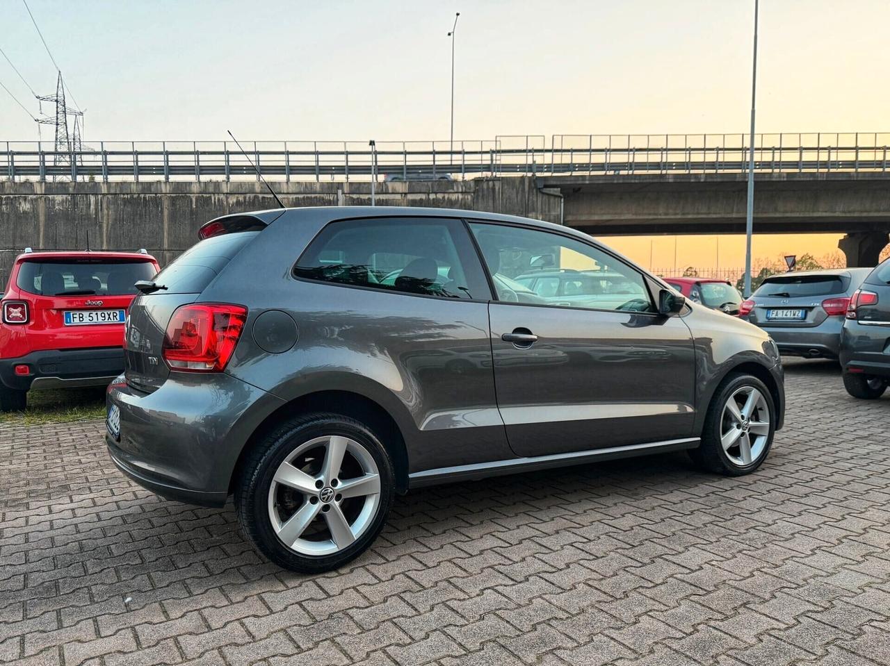 Volkswagen Polo 1.6 TDI 90CV DPF 3 porte OK NEOPATENTATI