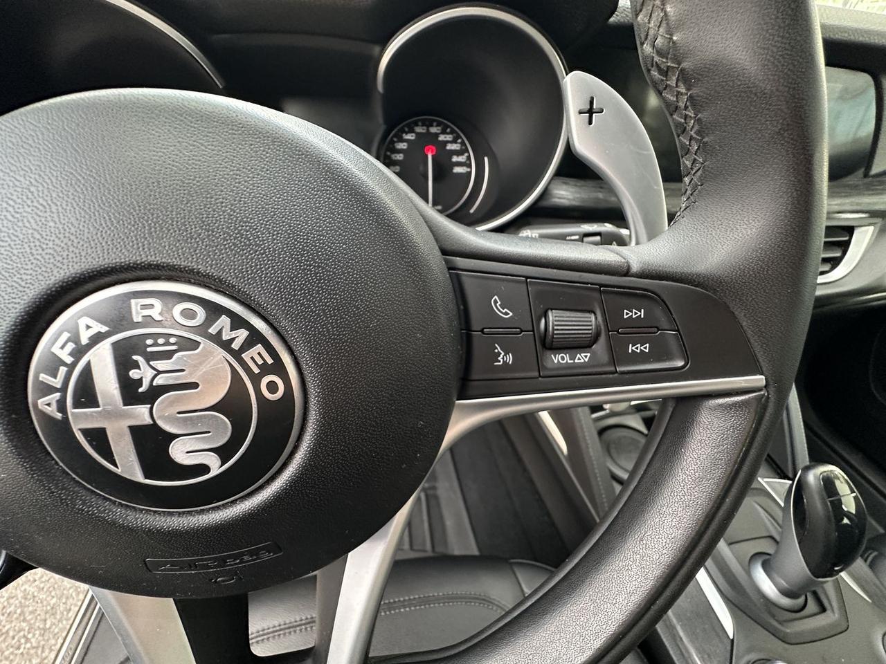 Alfa Romeo Stelvio B-Tech 2.2