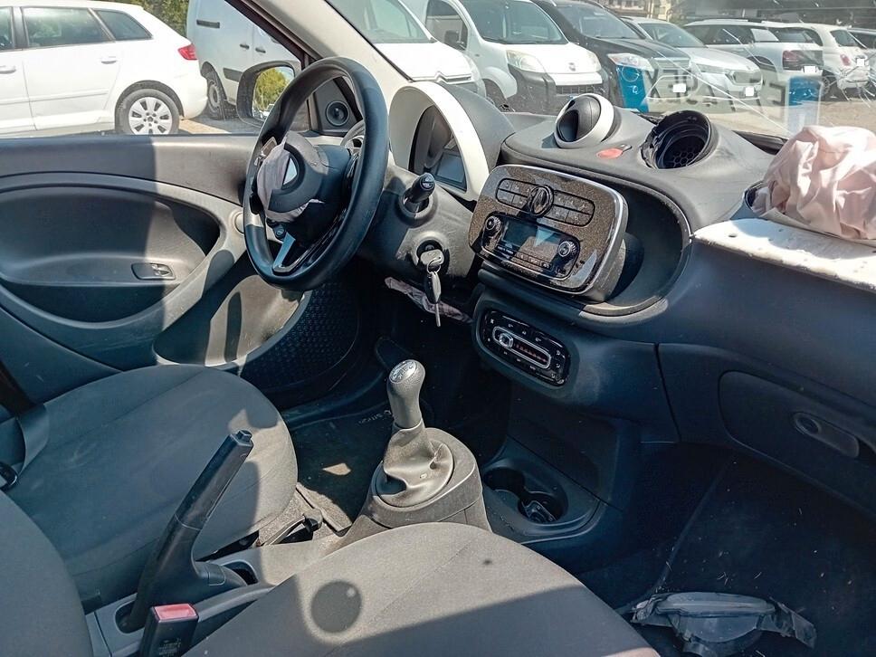 Smart ForFour 70 1.0 Youngster
