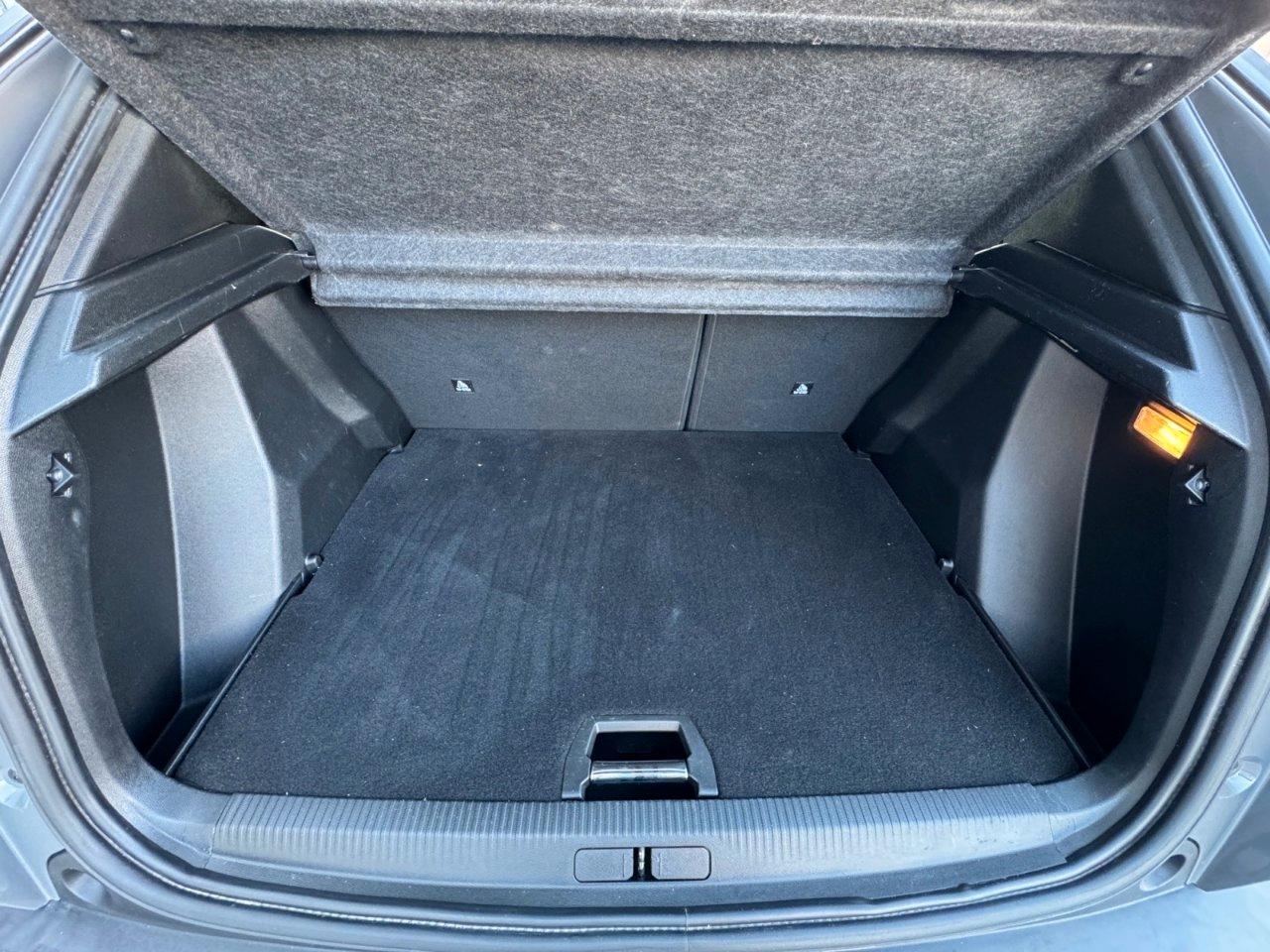 Peugeot 2008 2008 1.2 Puretech 100 CV Allure