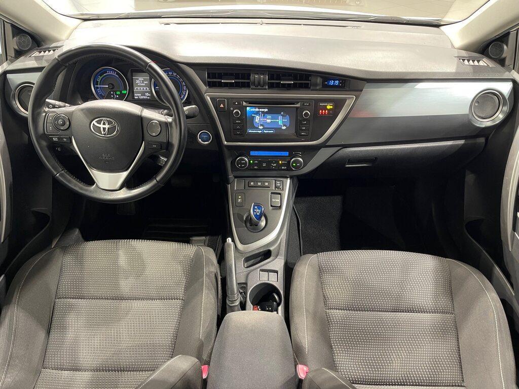 Toyota Auris Touring Sport 1.8 hybrid Lounge