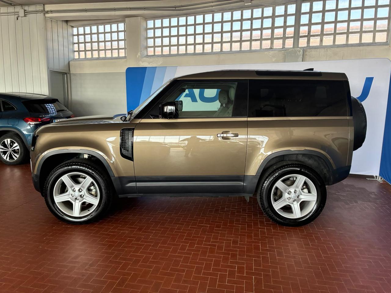 Land Rover Defender 3.0d i6 mhev se awd 200cv auto