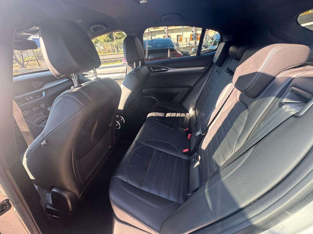 Alfa Romeo Stelvio 2.2 Turbodiesel 210 CV AT8 Q4 VELOCE