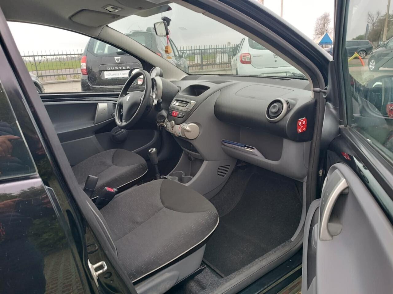 Peugeot 107 1.0 68CV 5p. Allure