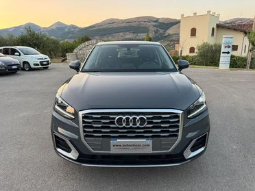 AUDI Q2 2.0 TDI quattro S tronic Business