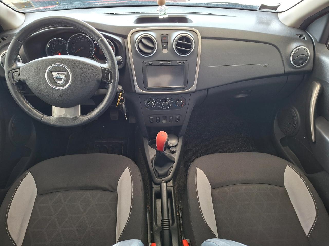 Dacia Sandero StepWay 1.5 dci / DA NEOPATENTATI / CINGHIA FATTA