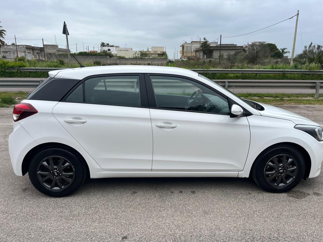 Hyundai i20 1.1 CRDi 5 porte Style Unipro 2017