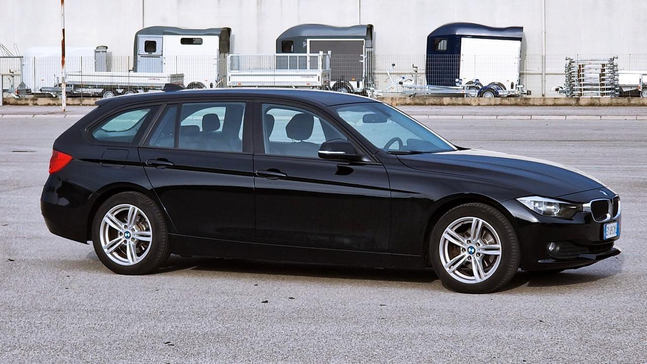 BMW 3 Series 318d Touring Business