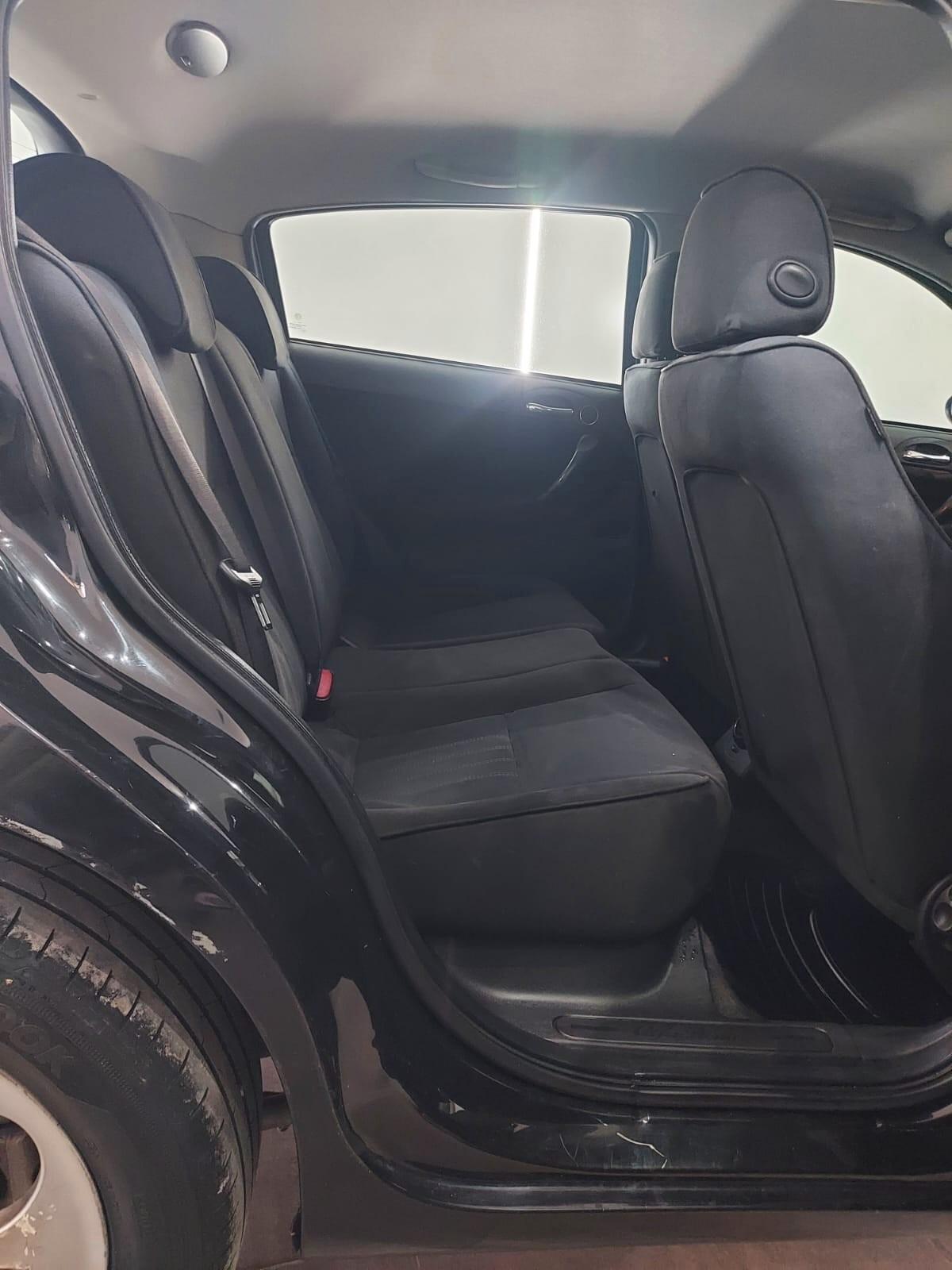 Alfa Romeo 147 1.9 JTD (120) 5 porte Distinctive