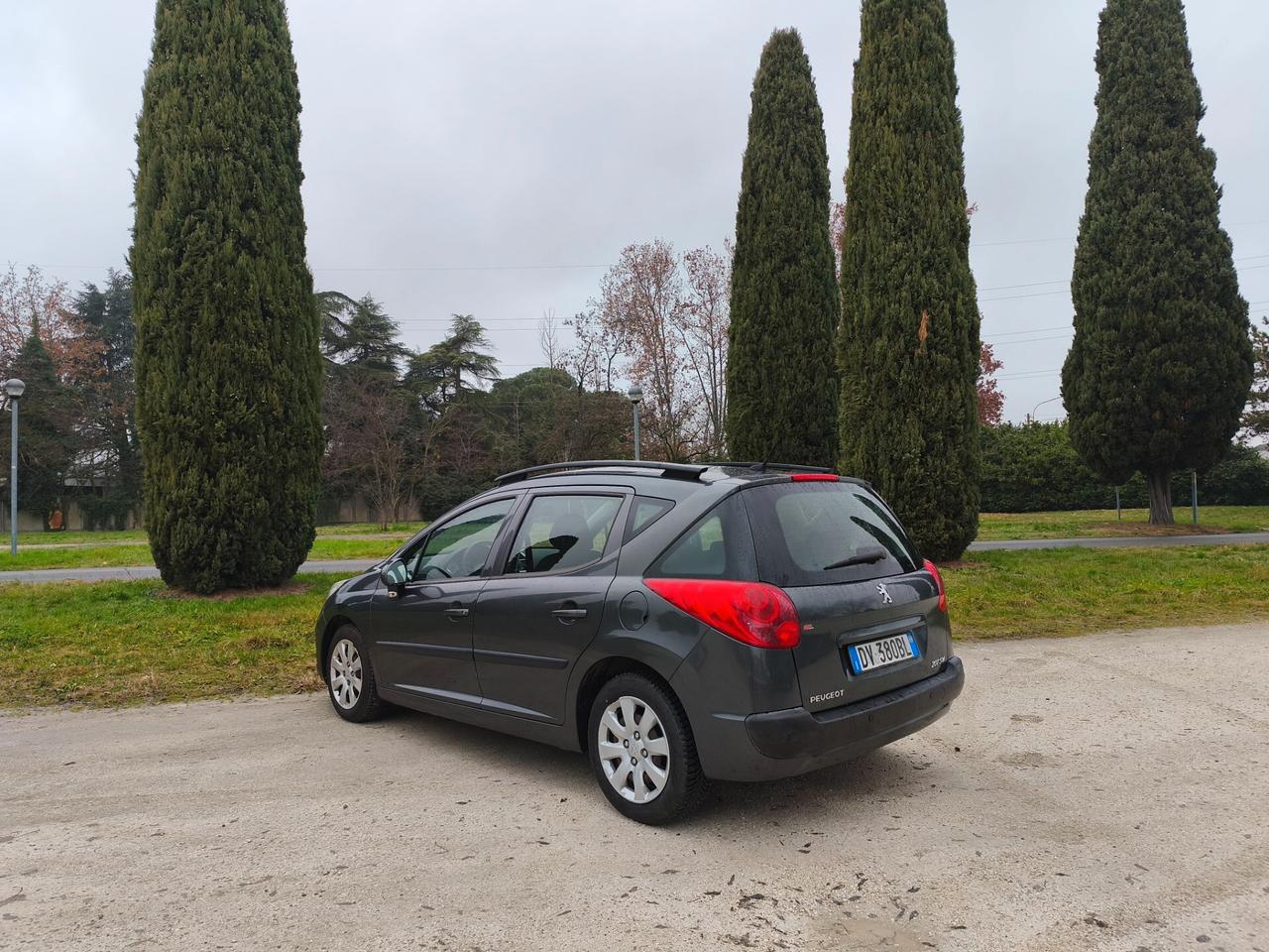 Peugeot 207 1.4 8V 75CV SW GPL